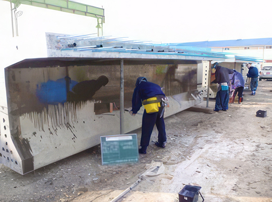 新赤石大橋 橋桁への表面含浸材塗布